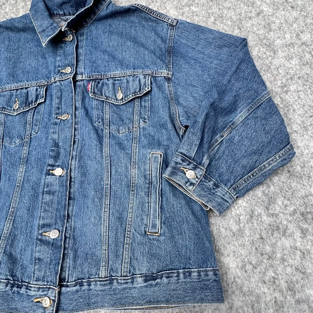 Levis Baggy Trucker Jacket Men's Size X Large Blue Denim New With Tags